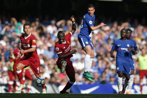 睹来自不同 睹来自不同