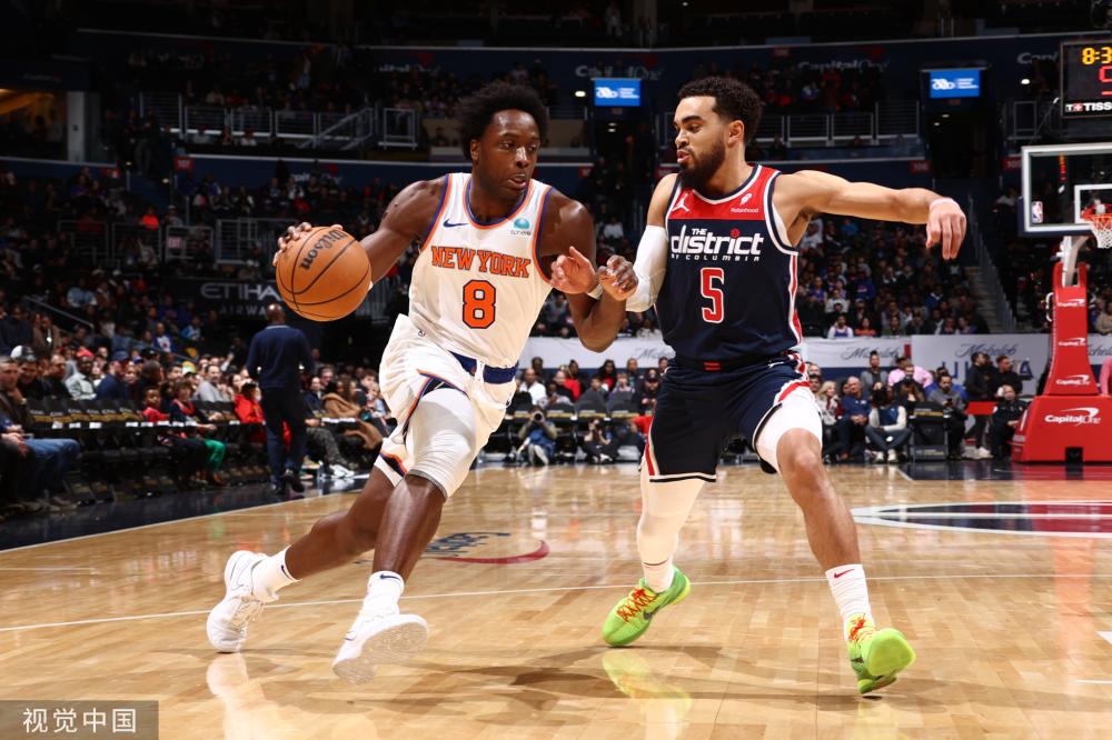 武磊不断努 武磊不断努